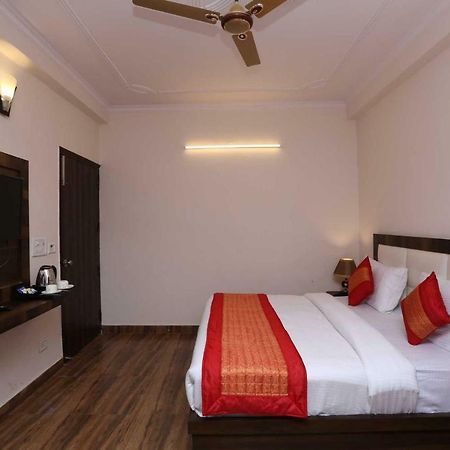 Hotel Sanca International Neu-Delhi Exterior foto